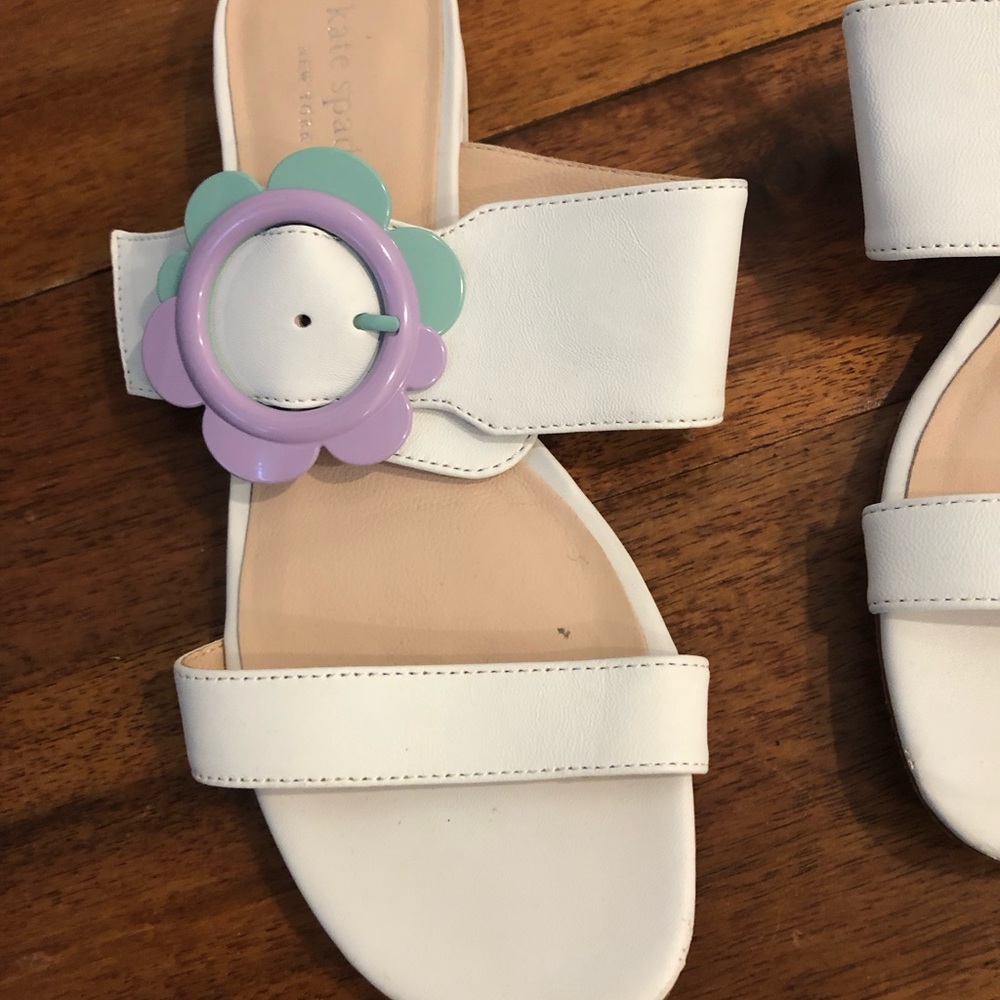 Kate Spade Women's White Fabi Sandals - Picture 4 of 10